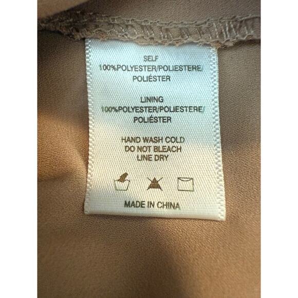 Anthropologie Sunday in Brooklyn Gold Leaf Pattern Sleeveless Top Small - Picture 15 of 16